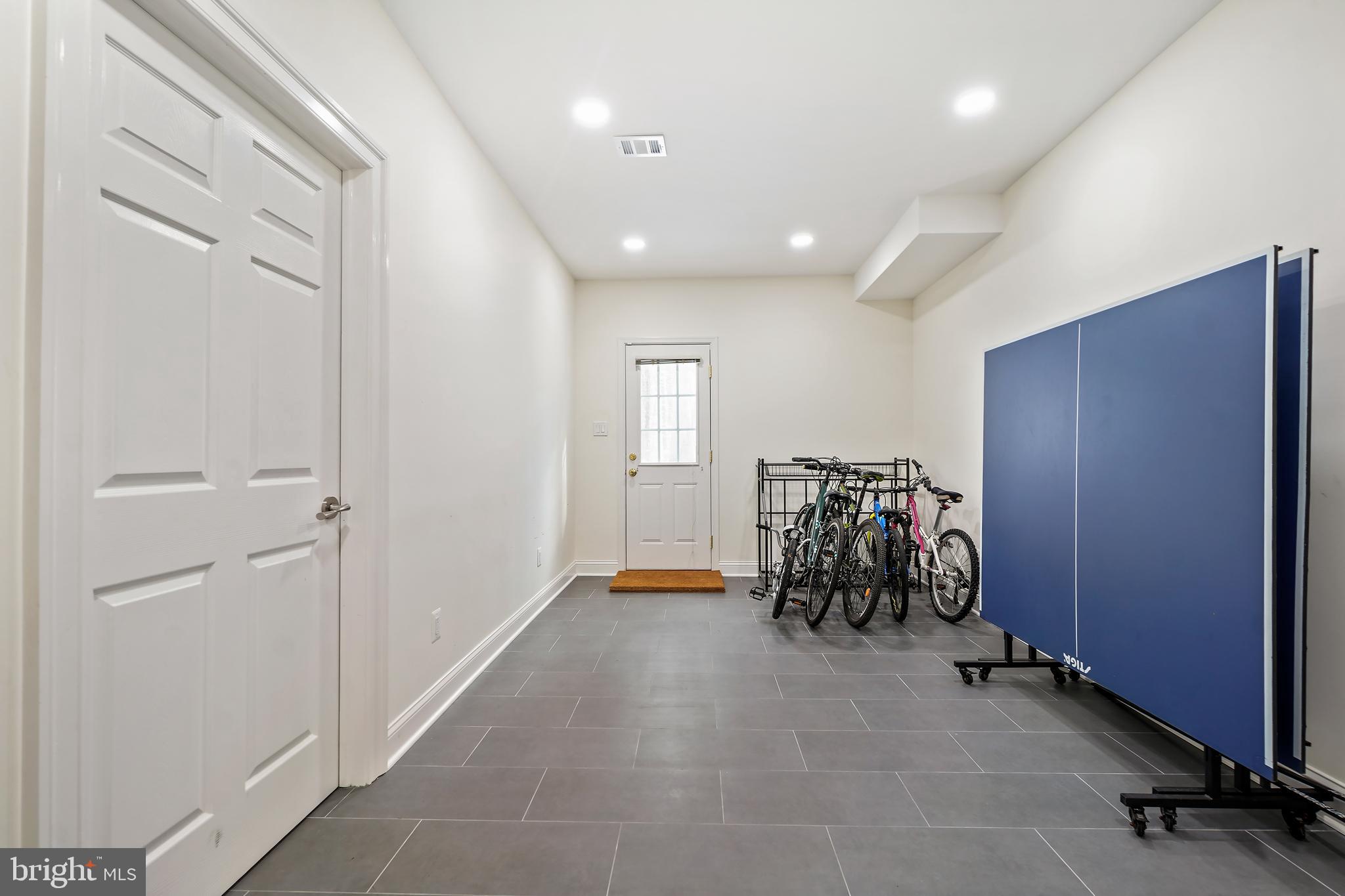 9646 EAGLE RIDGE DRIVE