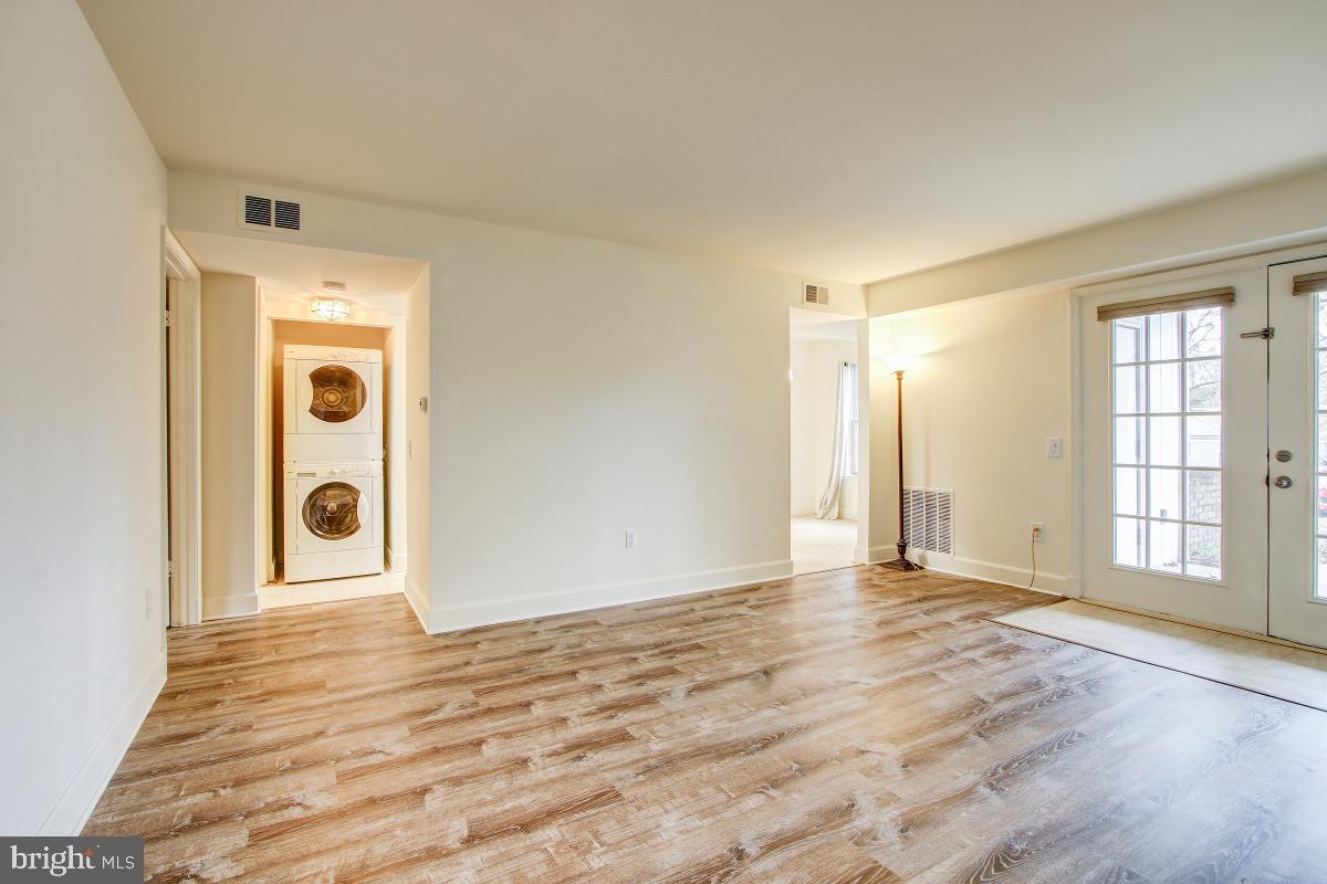 20212 SHIPLEY TERRACE 8-A-101