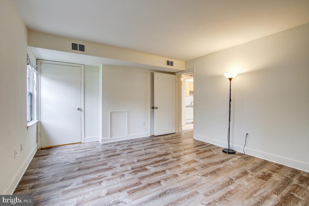 20212 SHIPLEY TERRACE 8-A-101