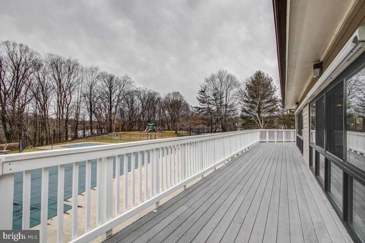 20212 SHIPLEY TERRACE 8-A-101