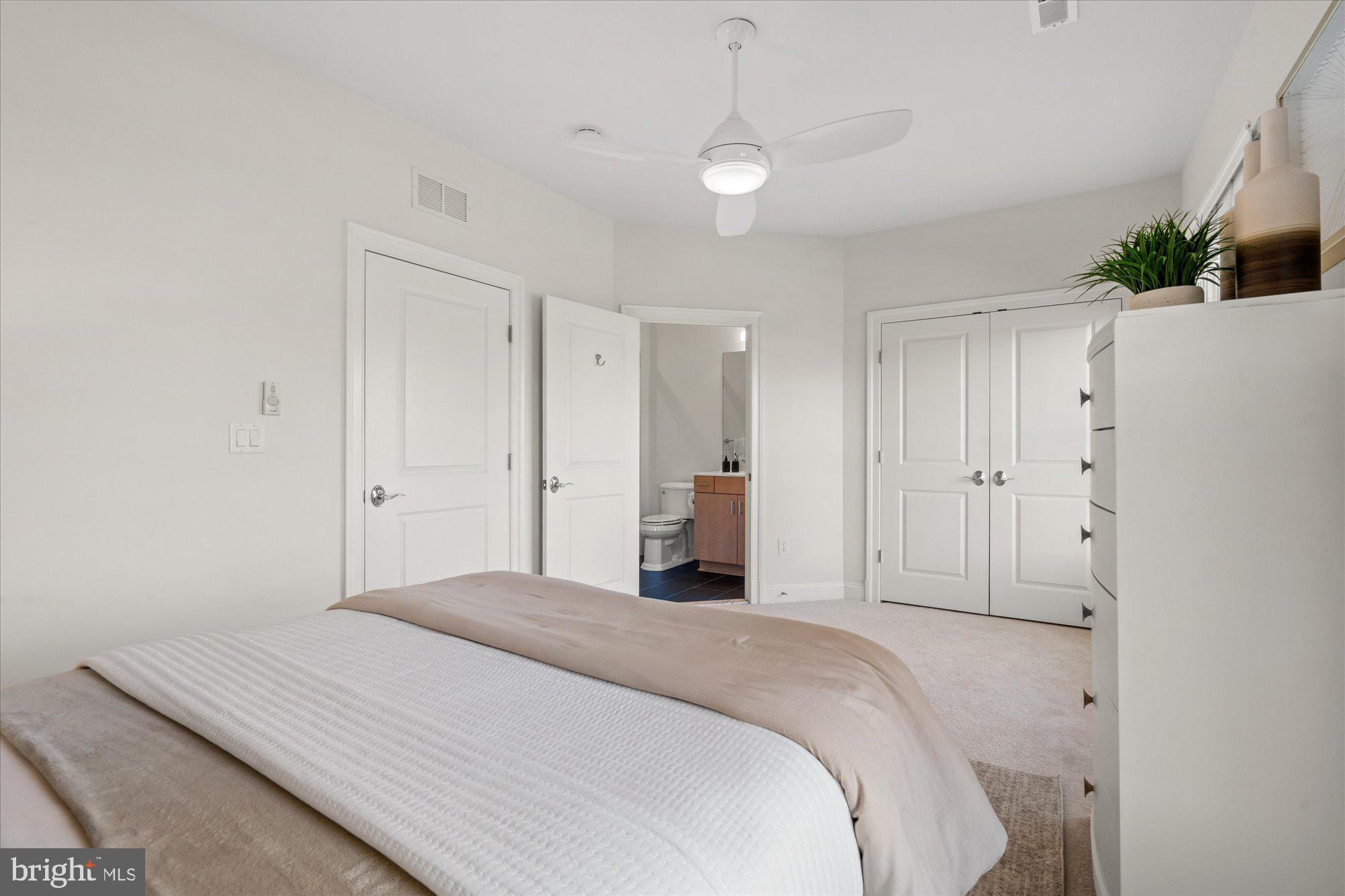 5226 STRATHMORE AVENUE