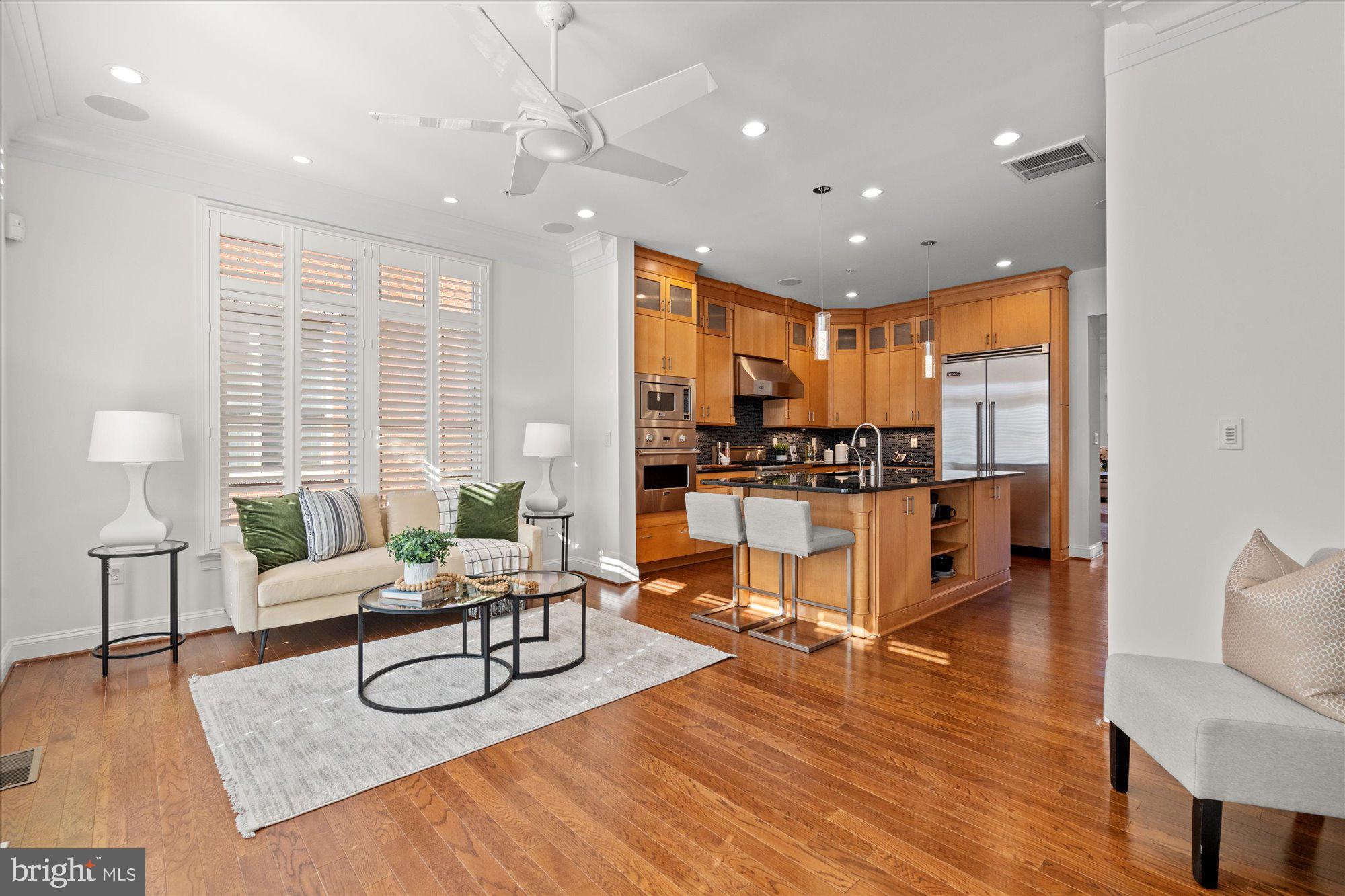 5226 STRATHMORE AVENUE