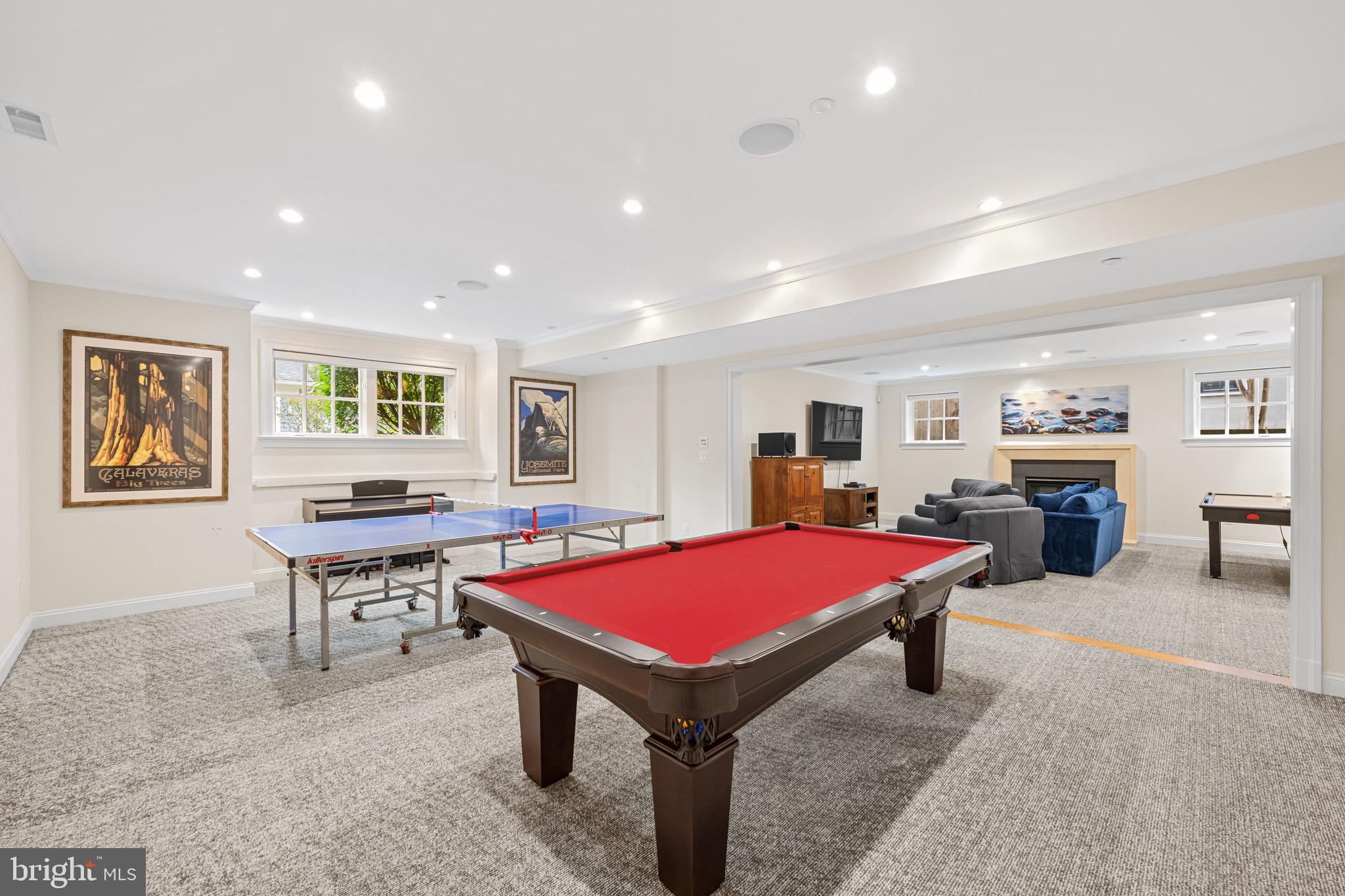 4822 DRUMMOND AVENUE