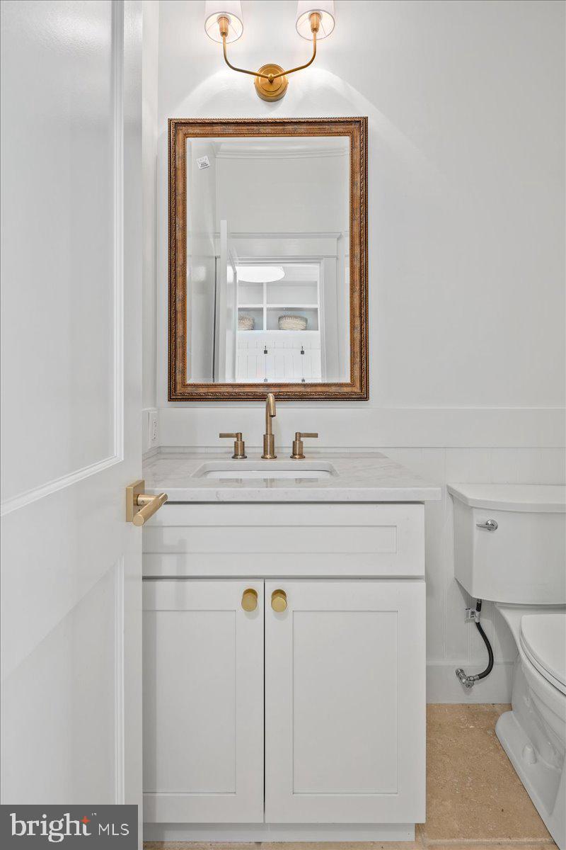 10816 BARN WOOD LANE