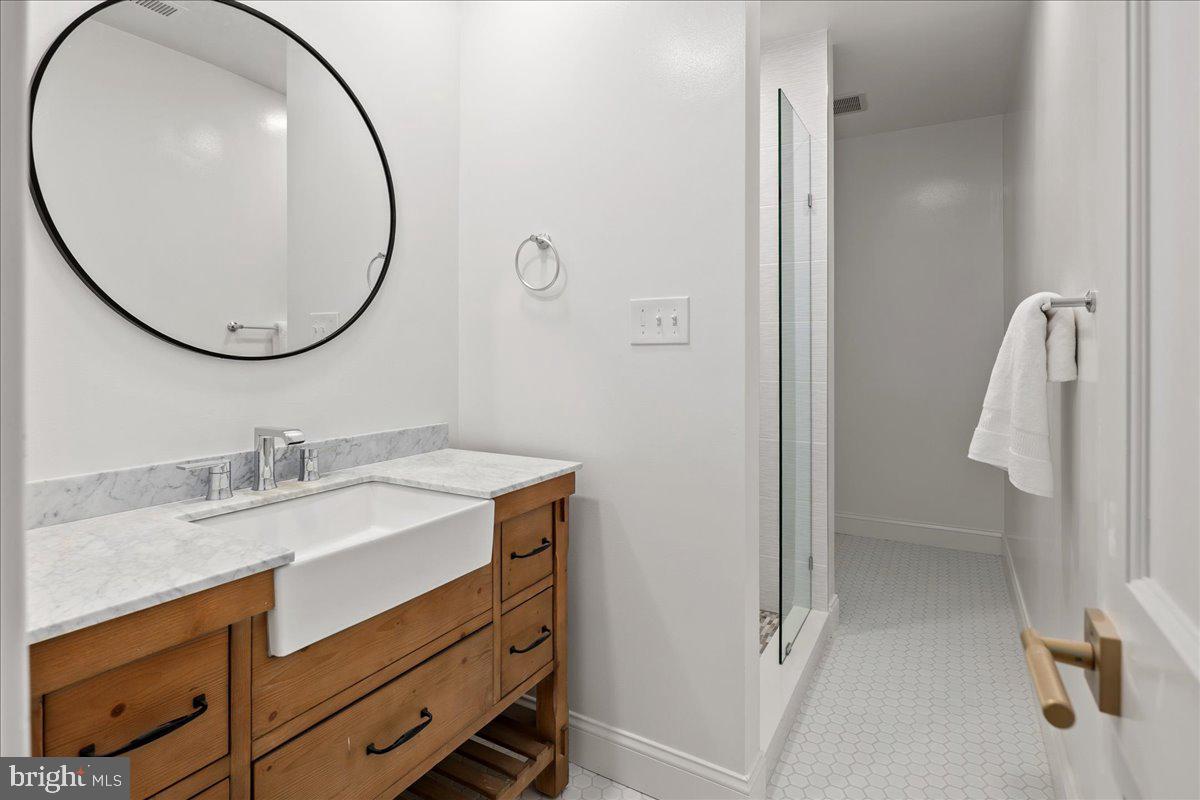 10816 BARN WOOD LANE