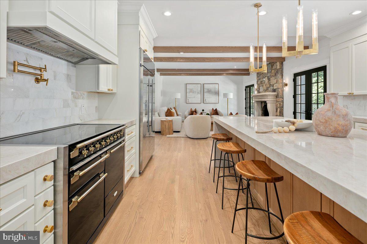 10816 BARN WOOD LANE