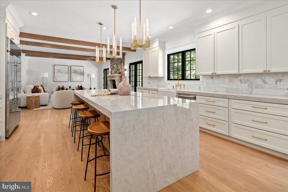 10816 BARN WOOD LANE