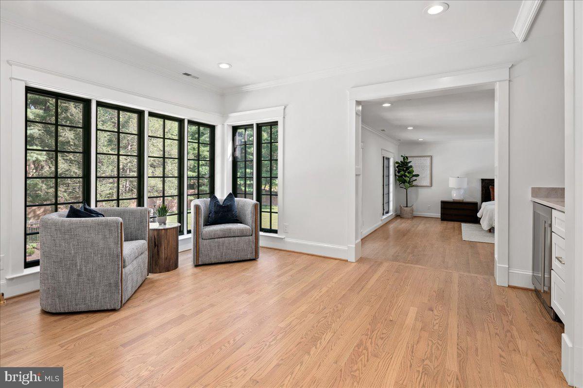 10816 BARN WOOD LANE