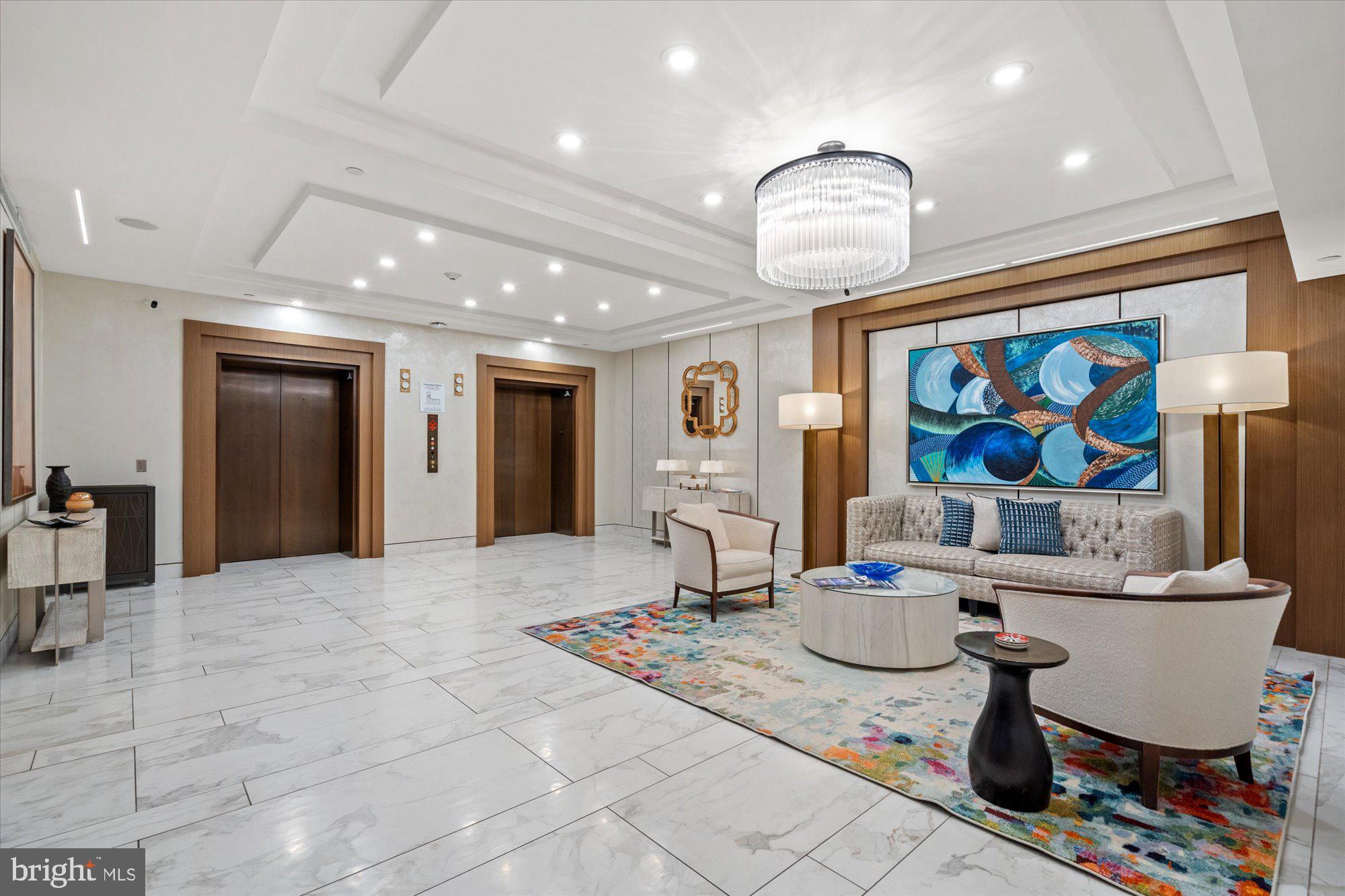 930 ROSE AVENUE 1704