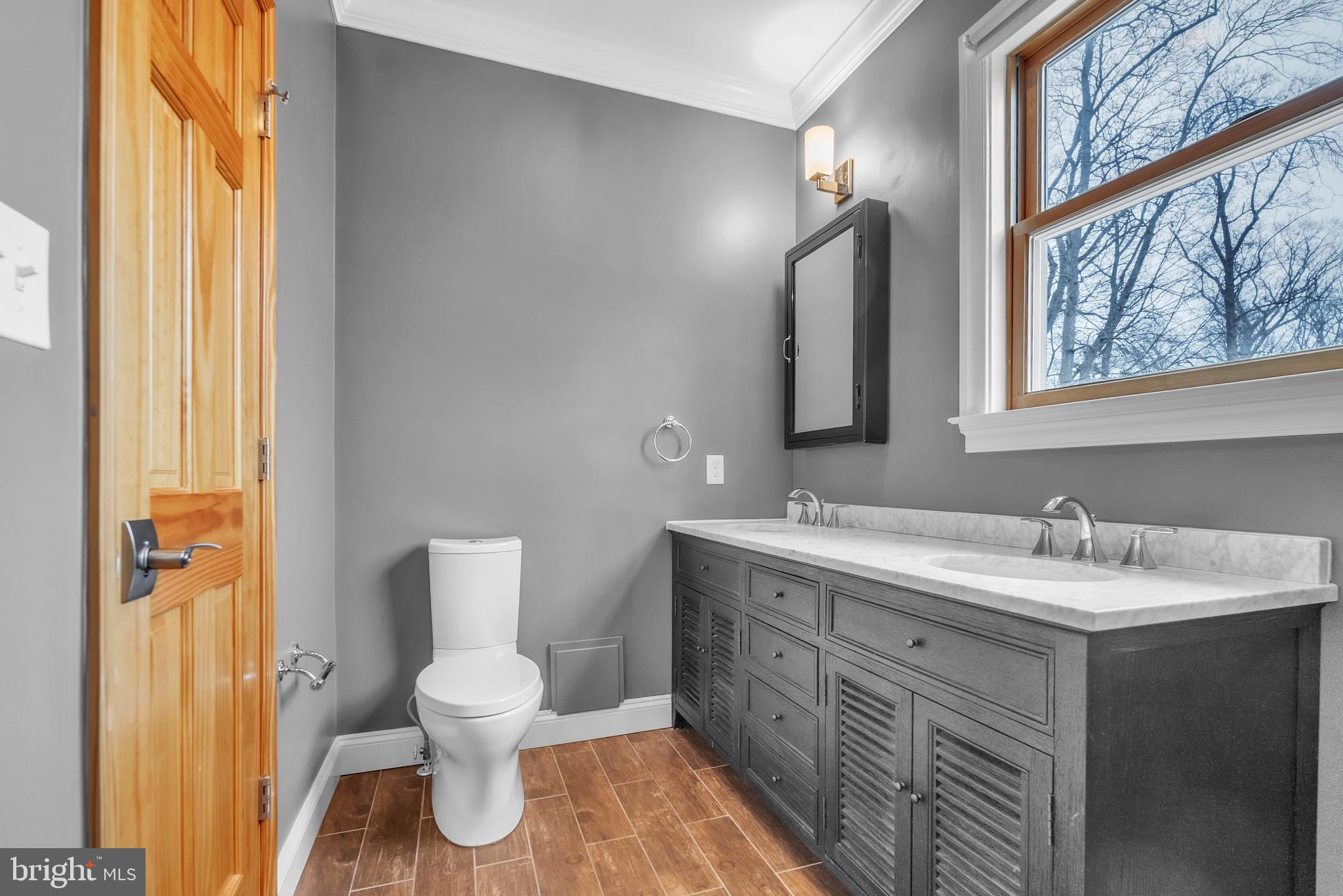 6415 BRADLEY BOULEVARD