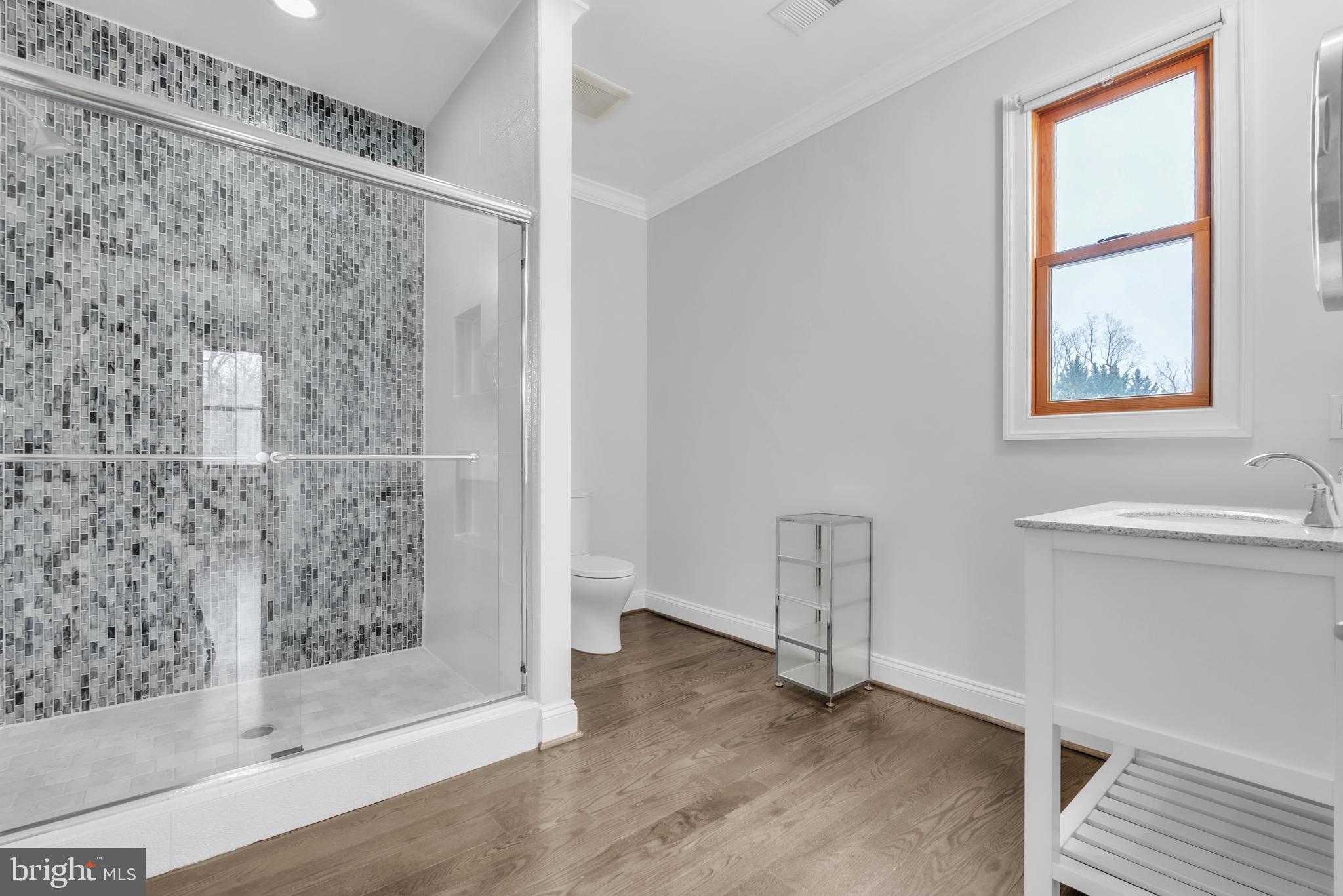 6415 BRADLEY BOULEVARD