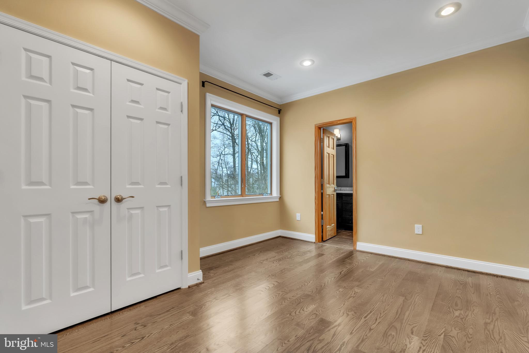 6415 BRADLEY BOULEVARD