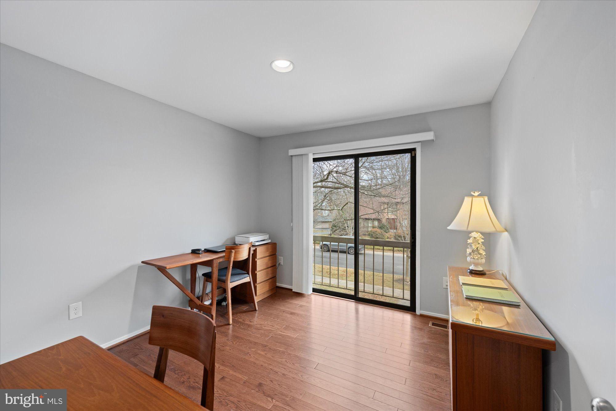 2519 OAKENSHIELD DRIVE