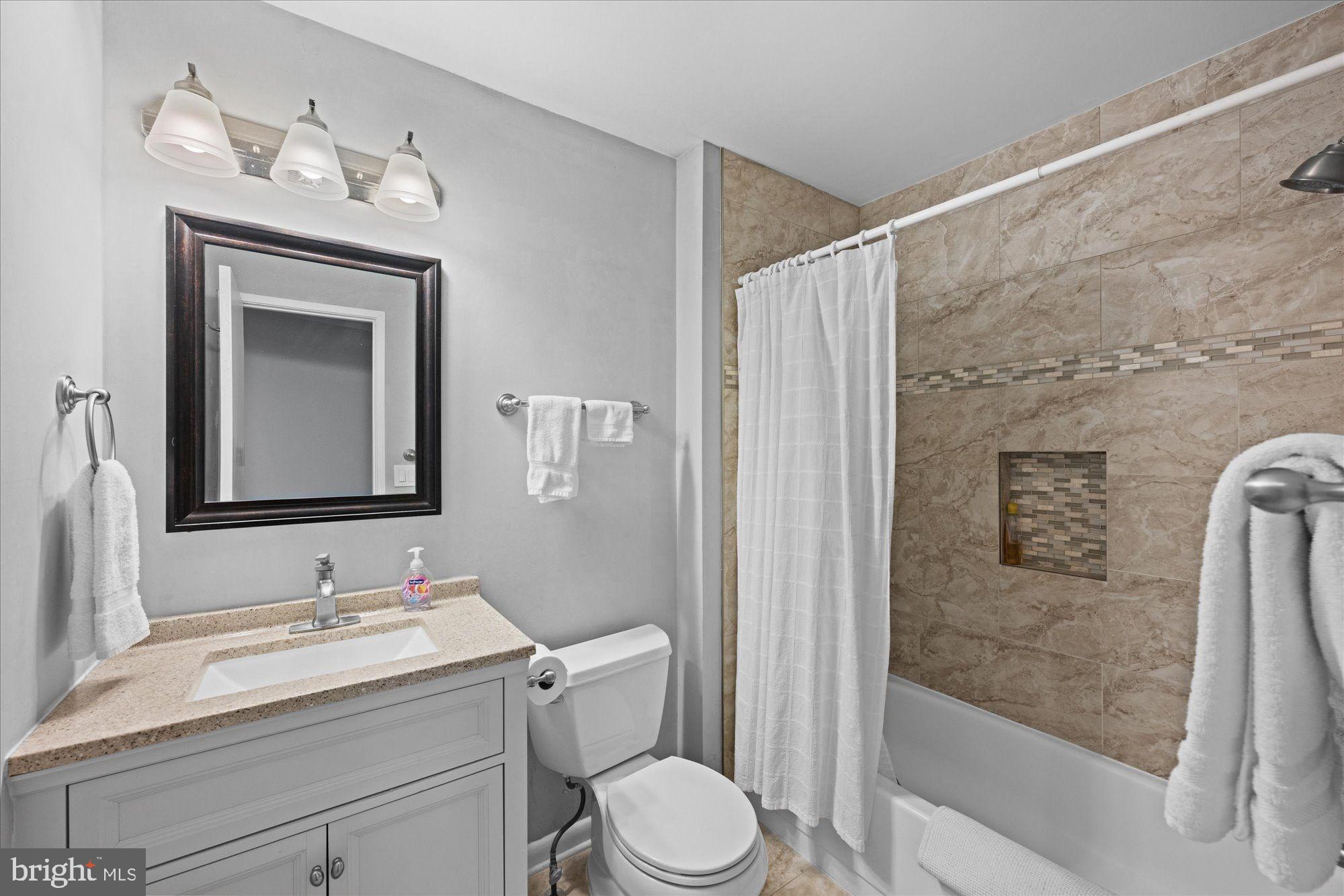 2519 OAKENSHIELD DRIVE