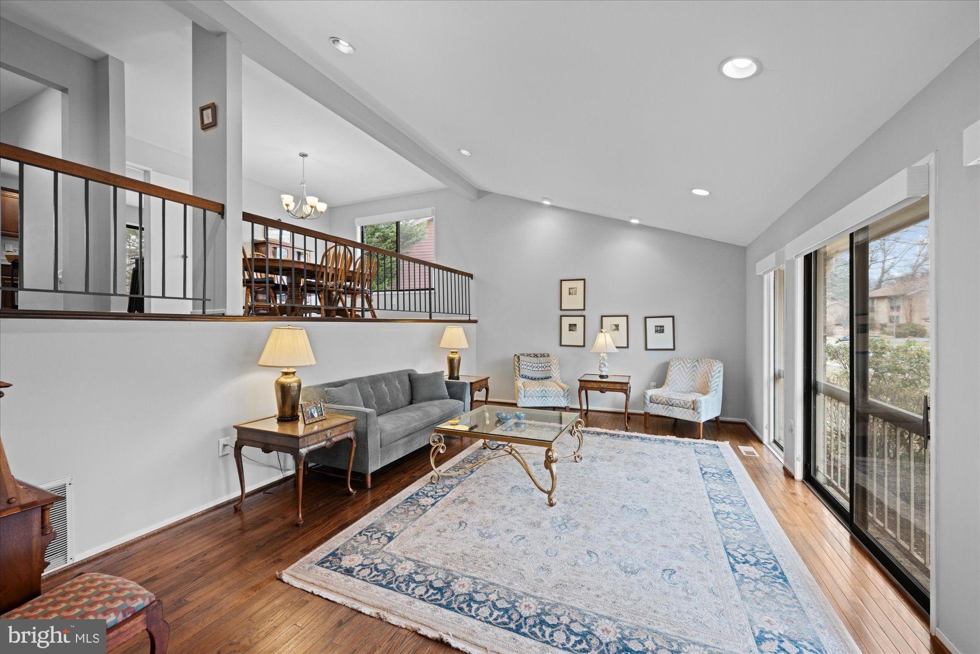 2519 OAKENSHIELD DRIVE