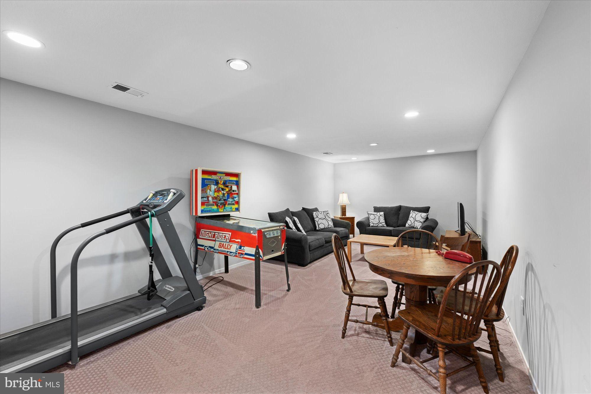 2519 OAKENSHIELD DRIVE