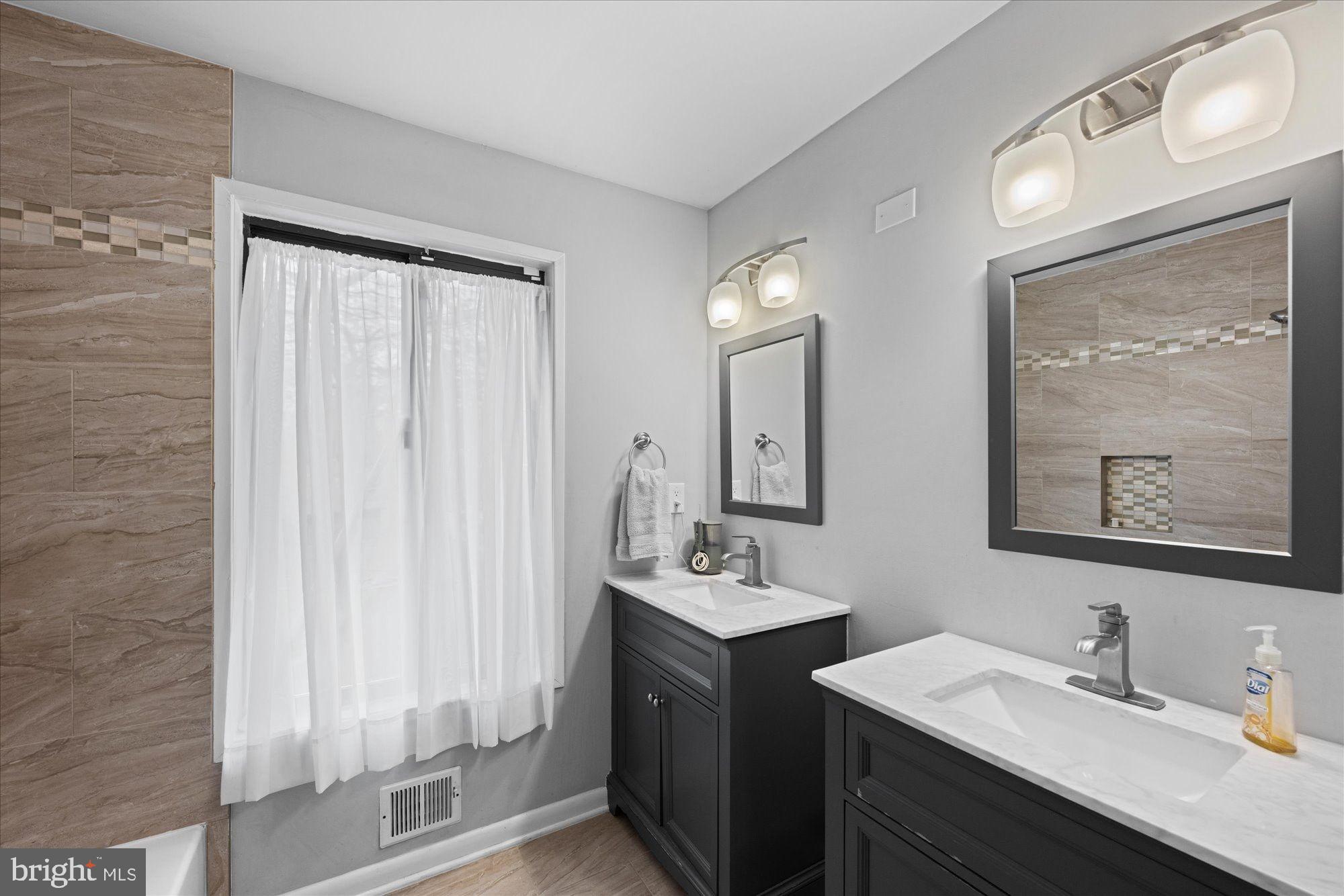 2519 OAKENSHIELD DRIVE