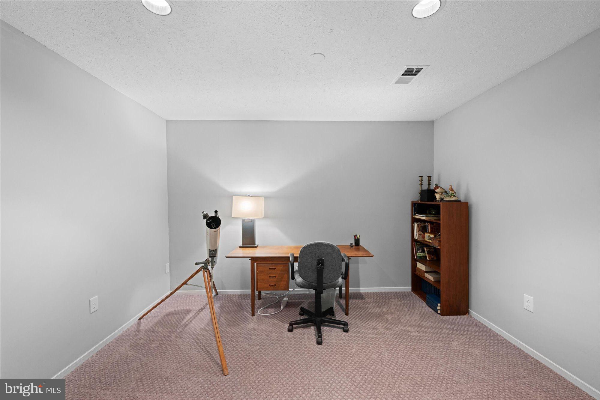 2519 OAKENSHIELD DRIVE