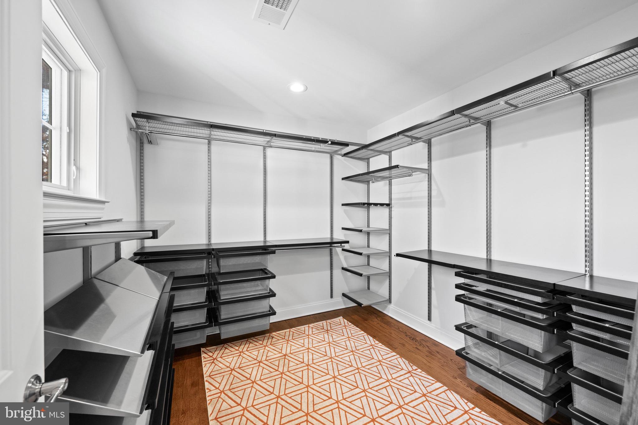 9303 KENTSTONE DRIVE