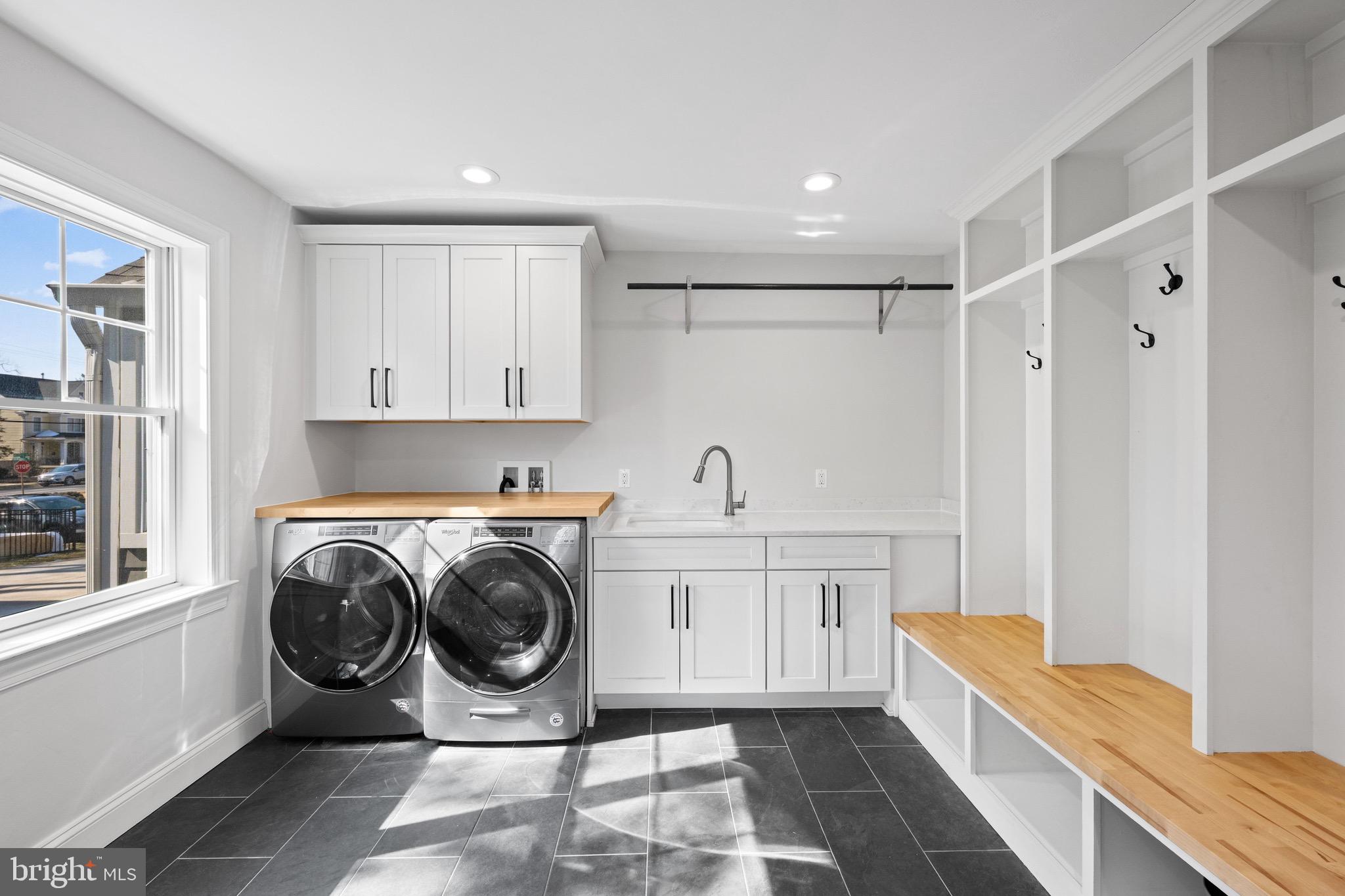 9303 KENTSTONE DRIVE