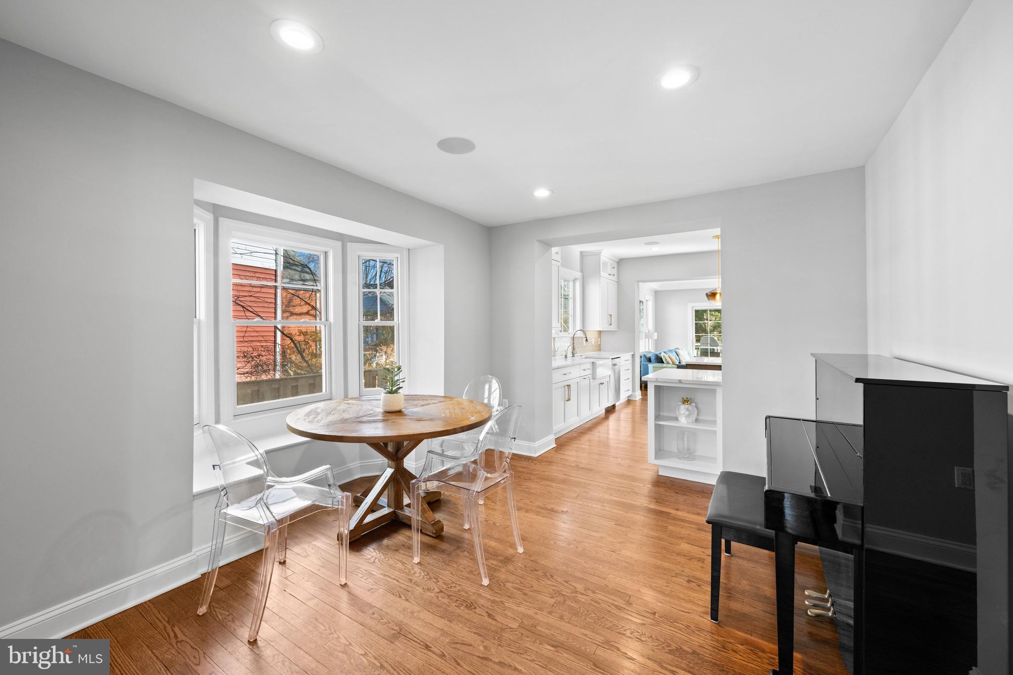 9303 KENTSTONE DRIVE