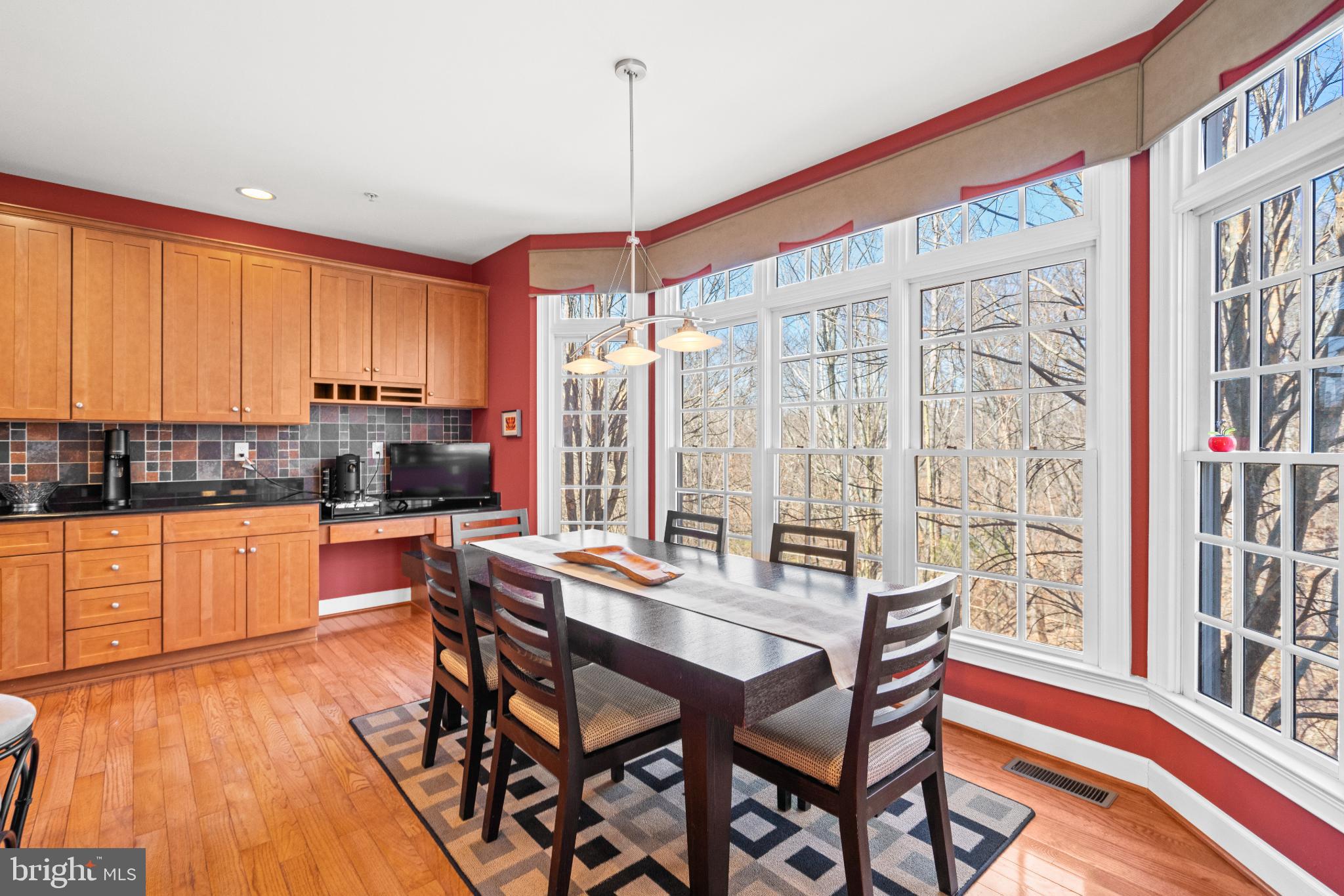 509 OAK KNOLL TERRACE