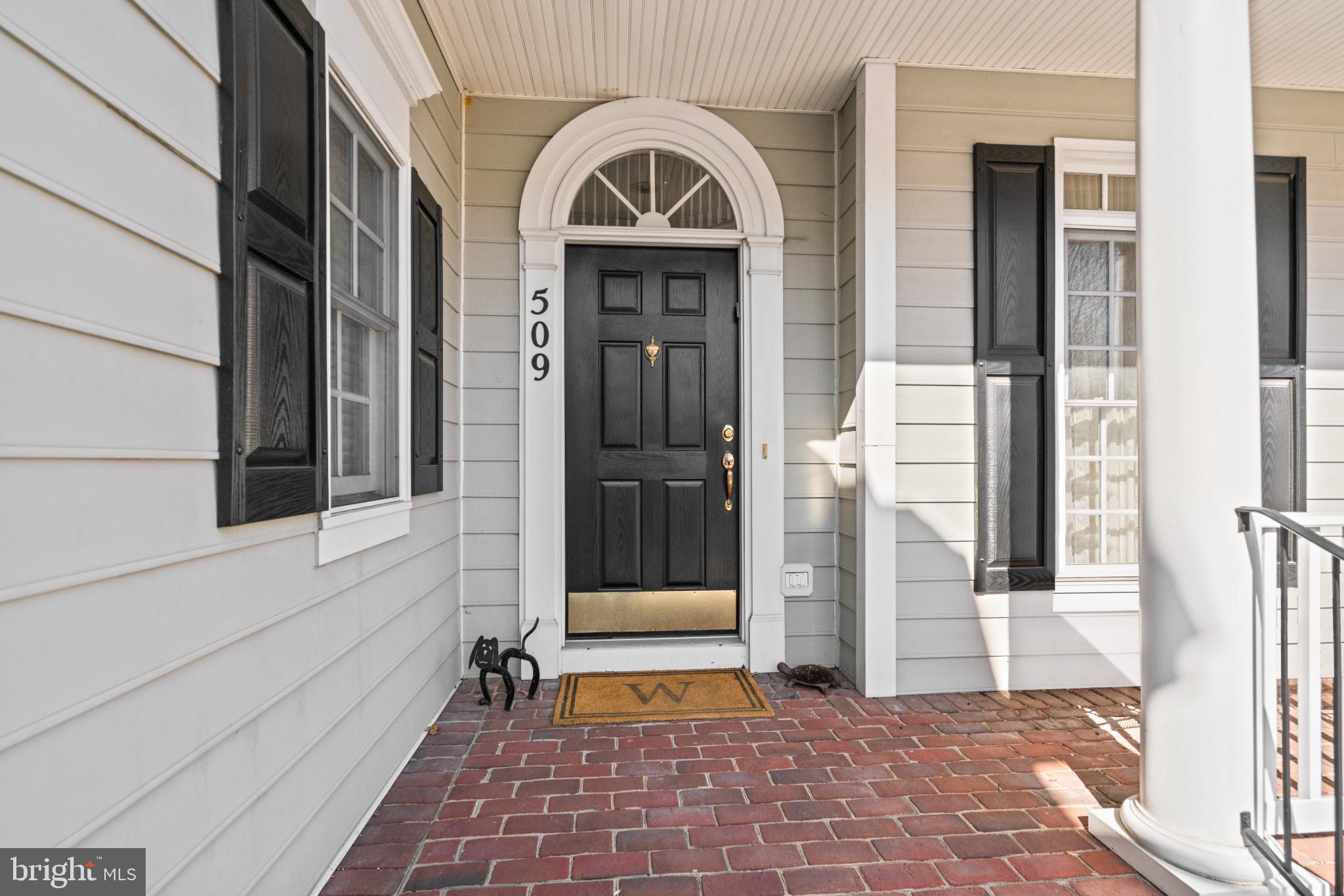 509 OAK KNOLL TERRACE