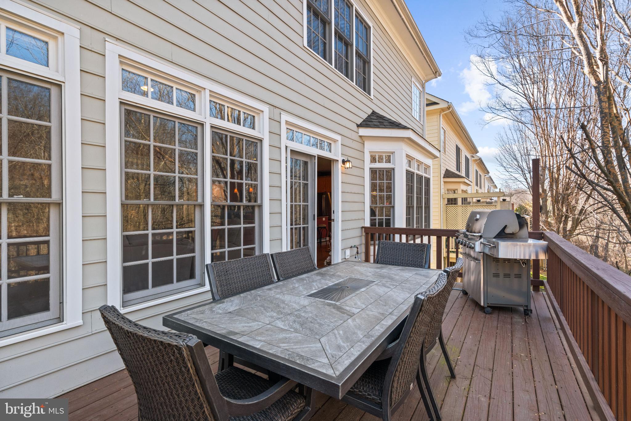 509 OAK KNOLL TERRACE