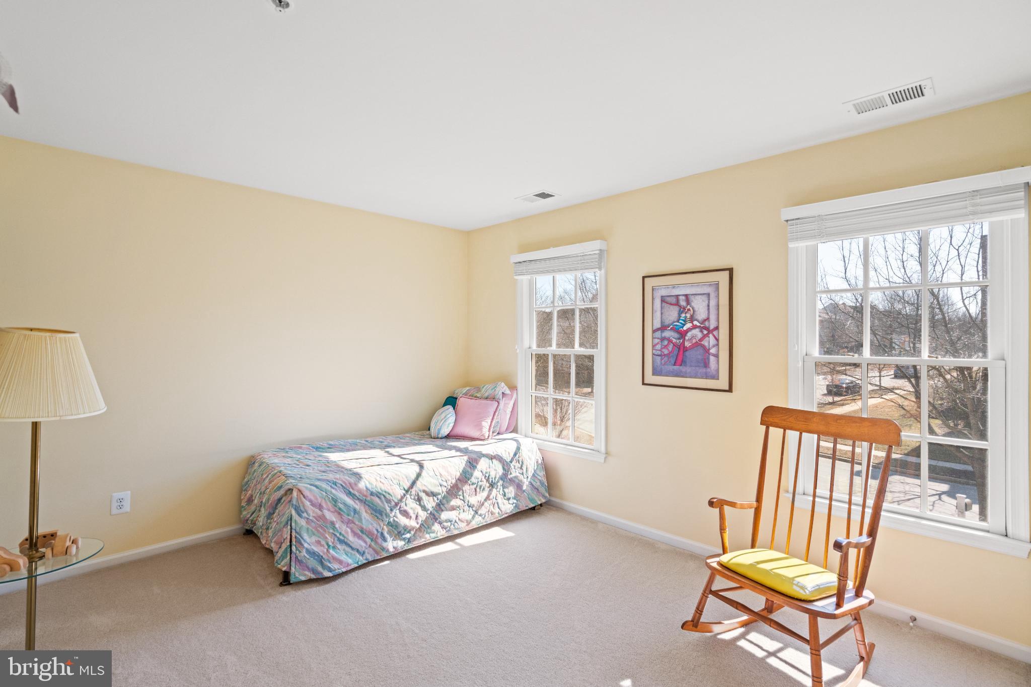 509 OAK KNOLL TERRACE