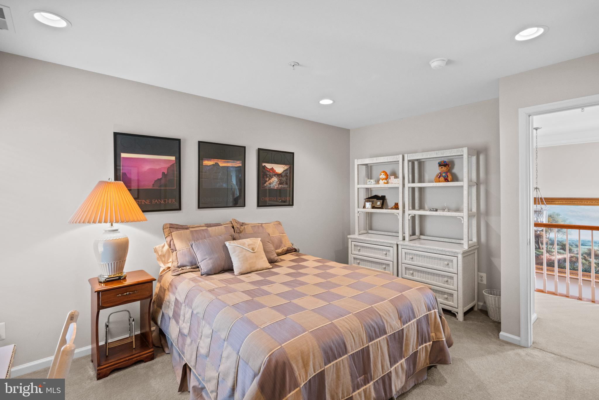 509 OAK KNOLL TERRACE