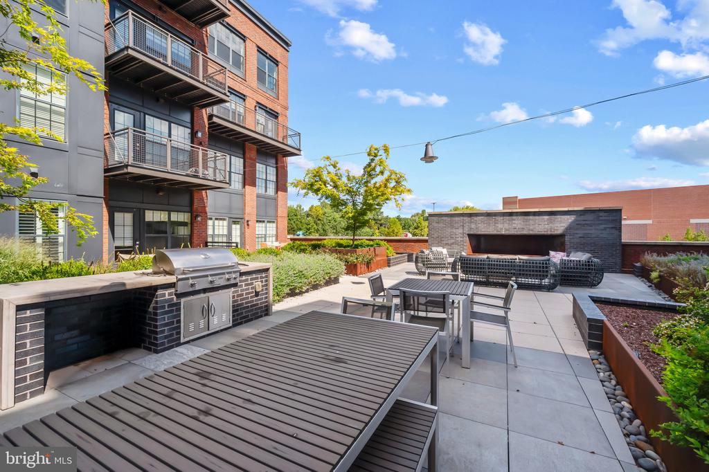 506 DIAMONDBACK DRIVE 438