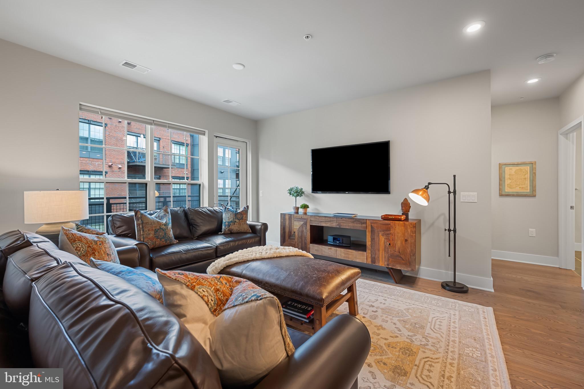 506 DIAMONDBACK DRIVE 438