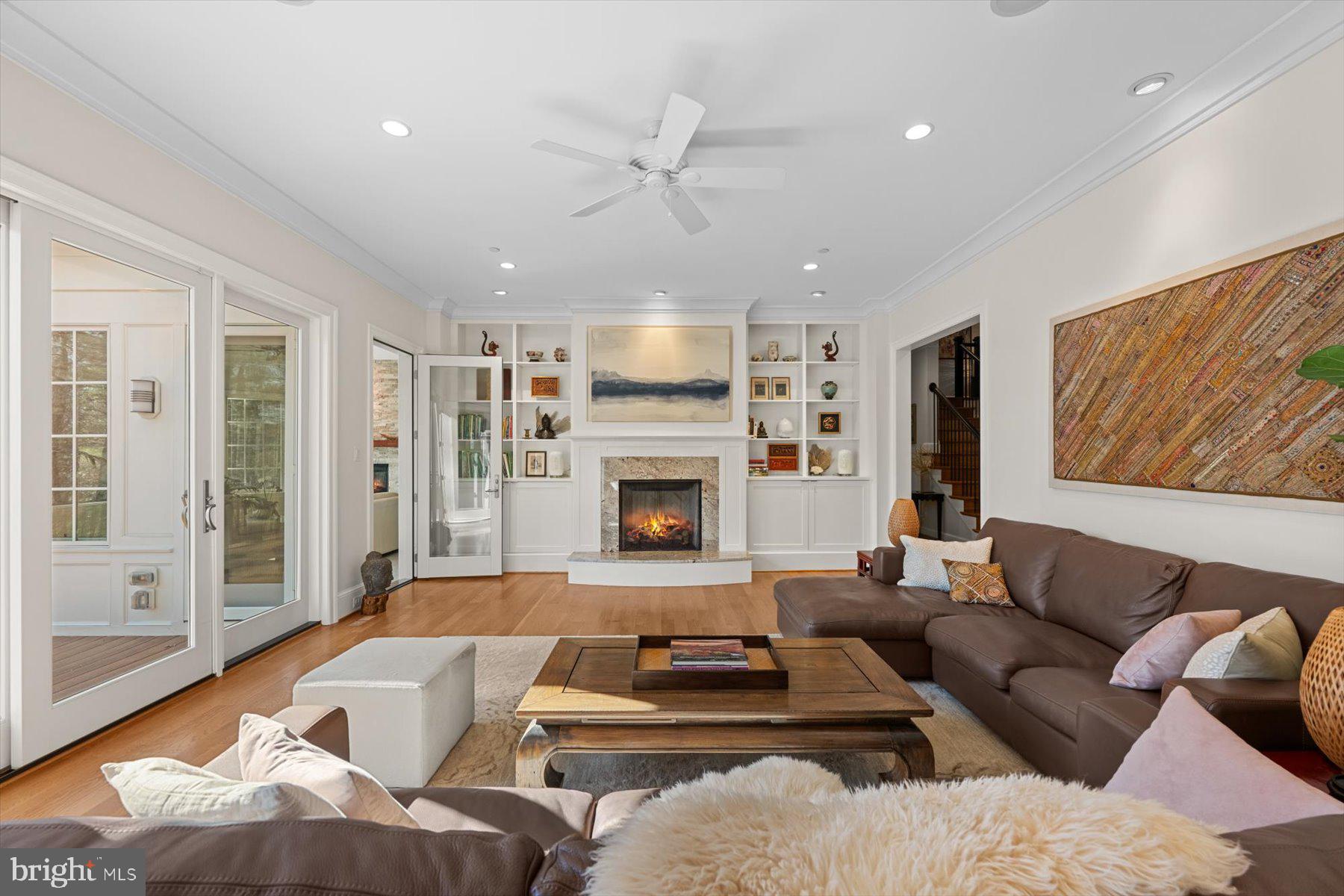 7318 BURDETTE COURT