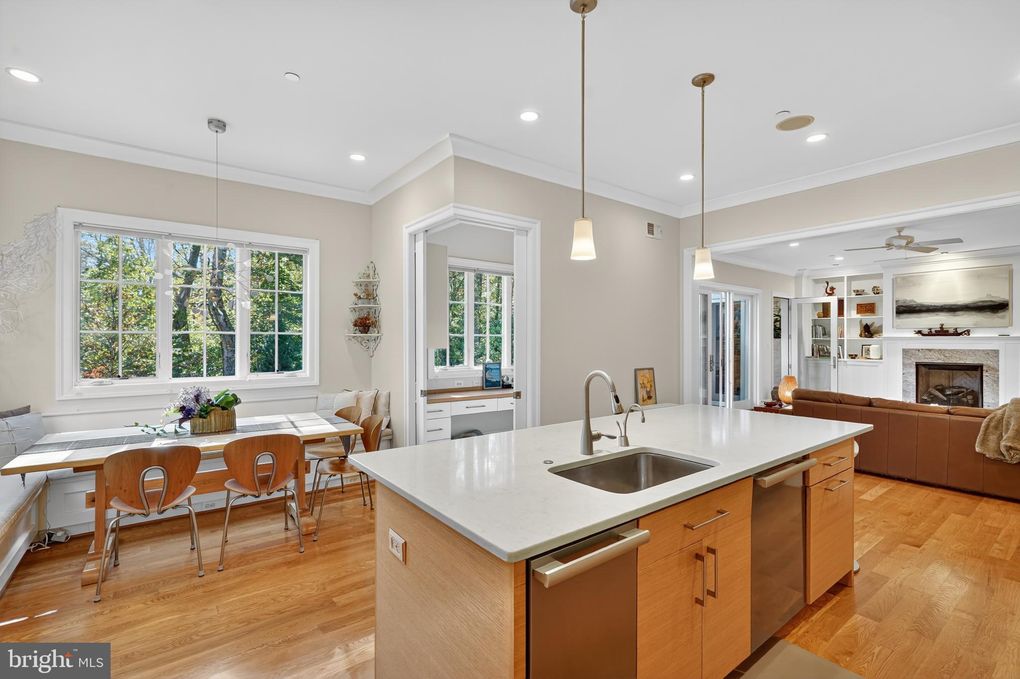 7318 BURDETTE COURT