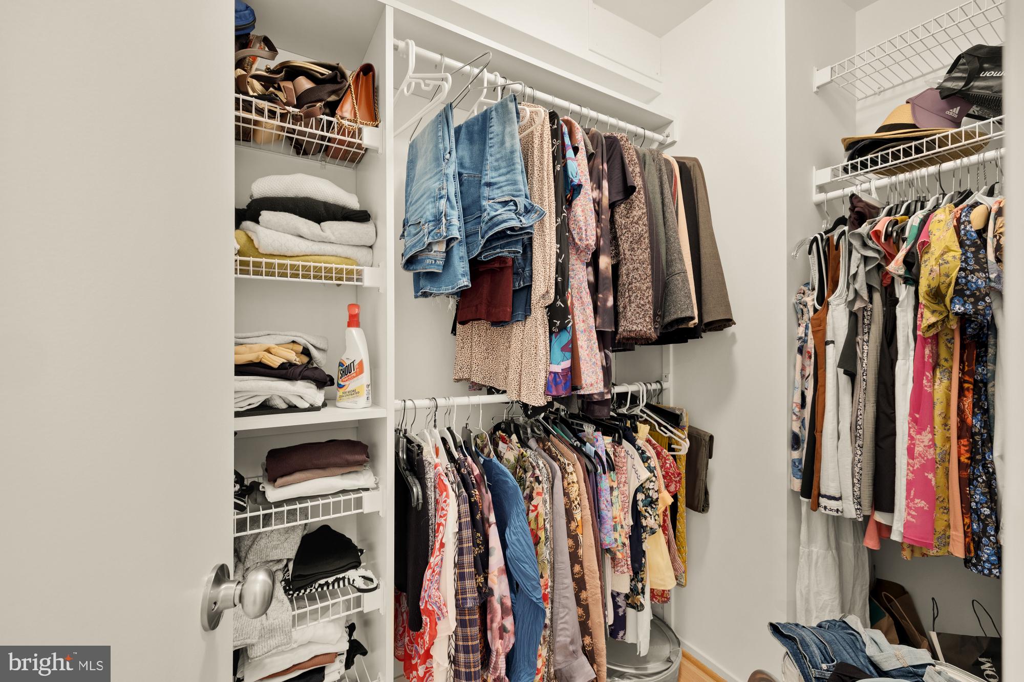 10419 CROSSING CREEK