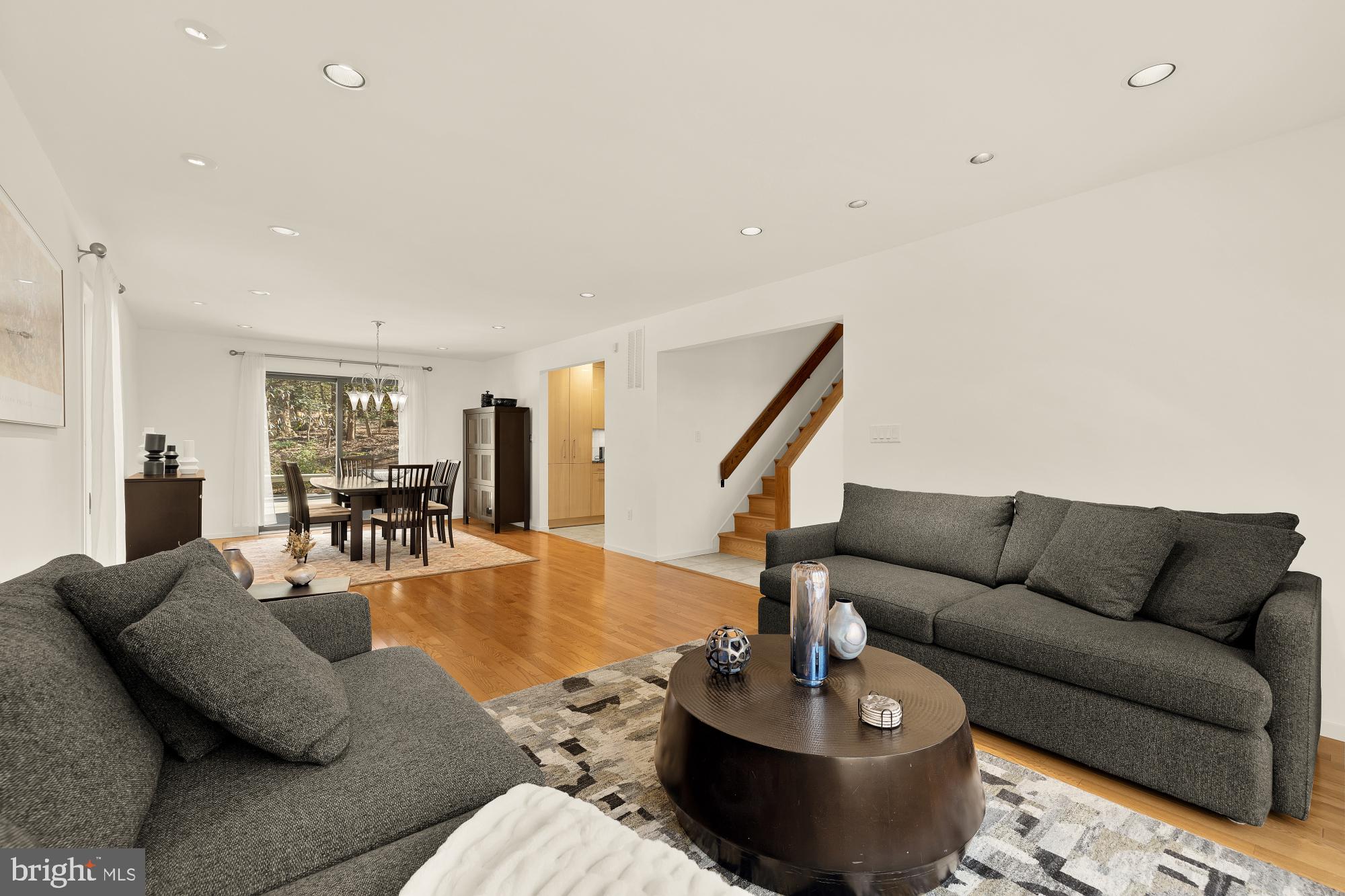 10419 CROSSING CREEK