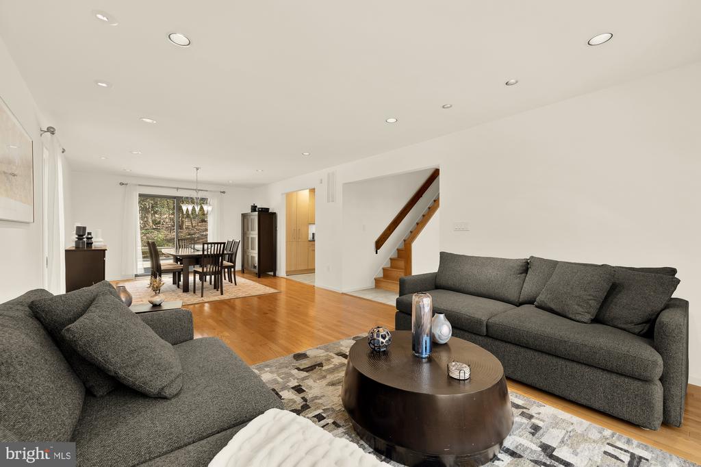 10419 CROSSING CREEK