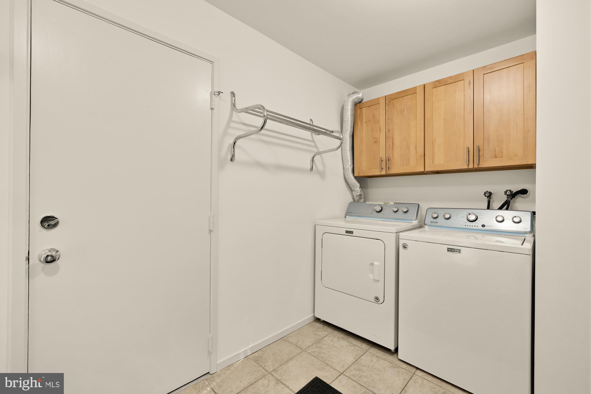 10419 CROSSING CREEK