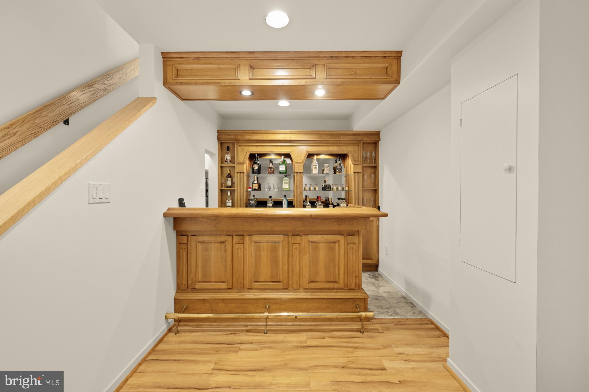 10419 CROSSING CREEK