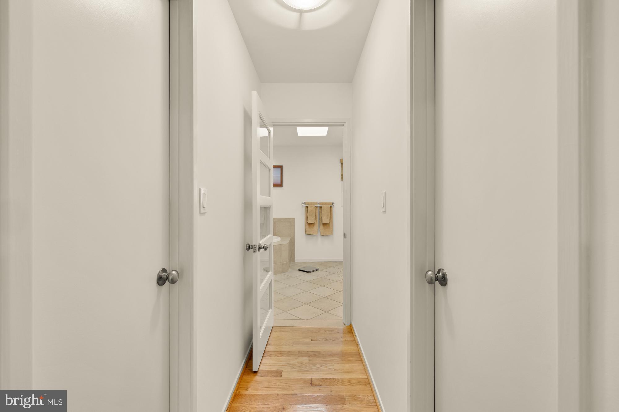 10419 CROSSING CREEK