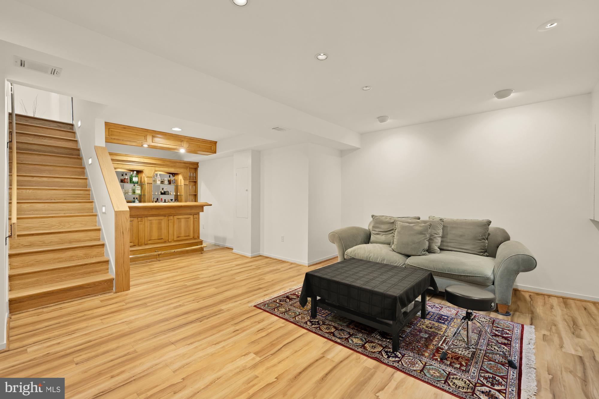 10419 CROSSING CREEK