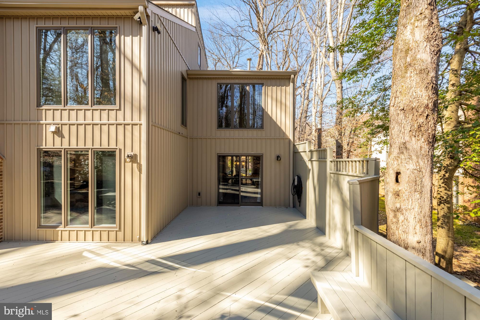 10419 CROSSING CREEK