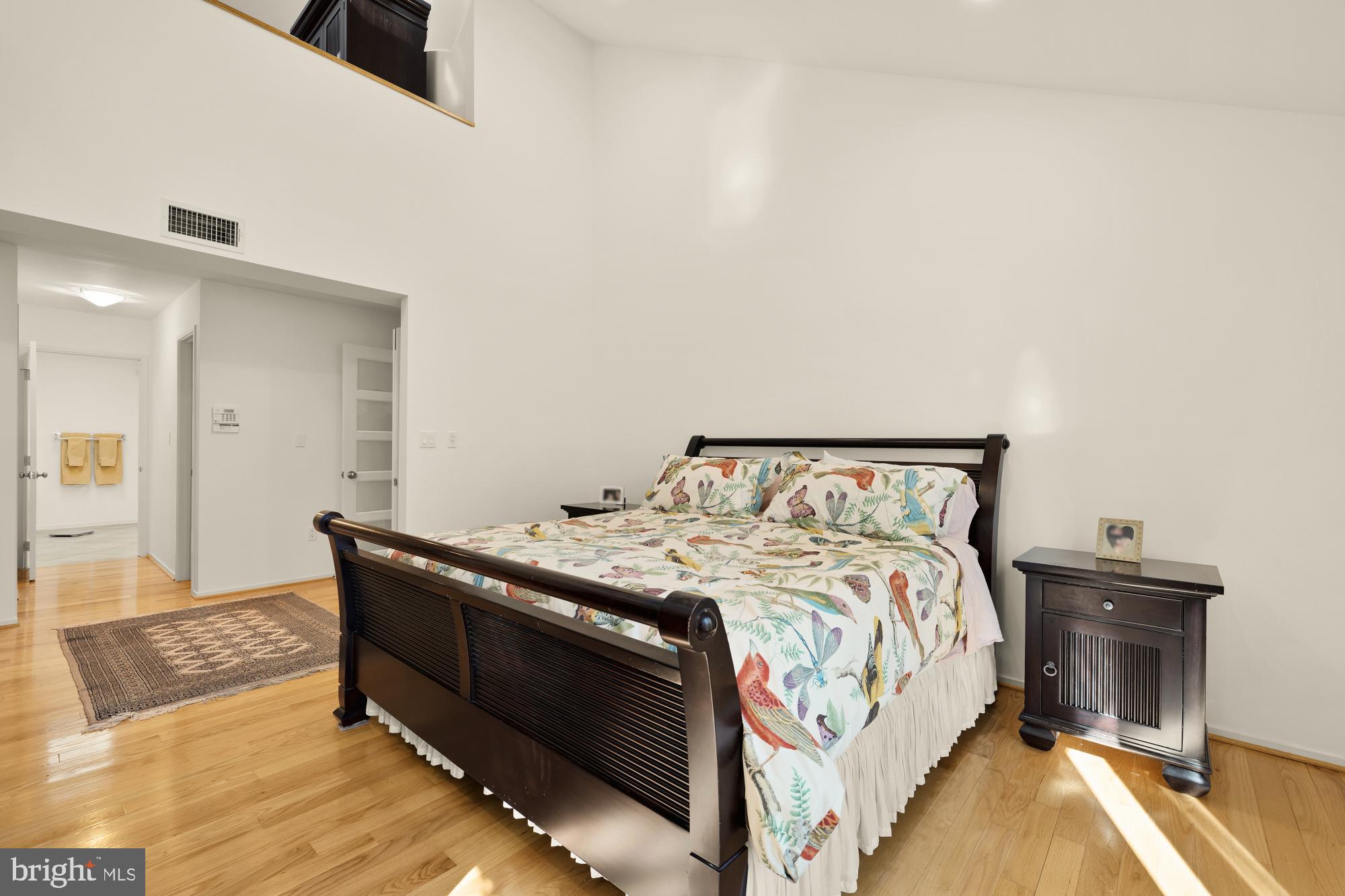 10419 CROSSING CREEK