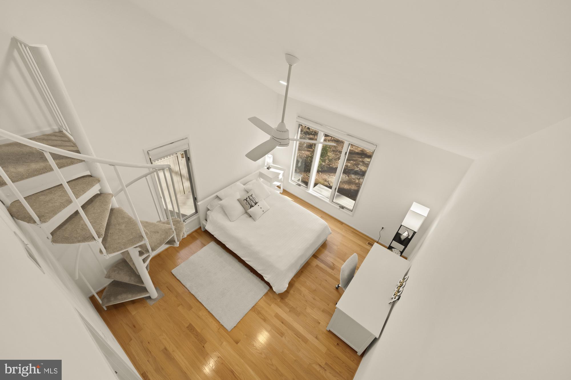 10419 CROSSING CREEK