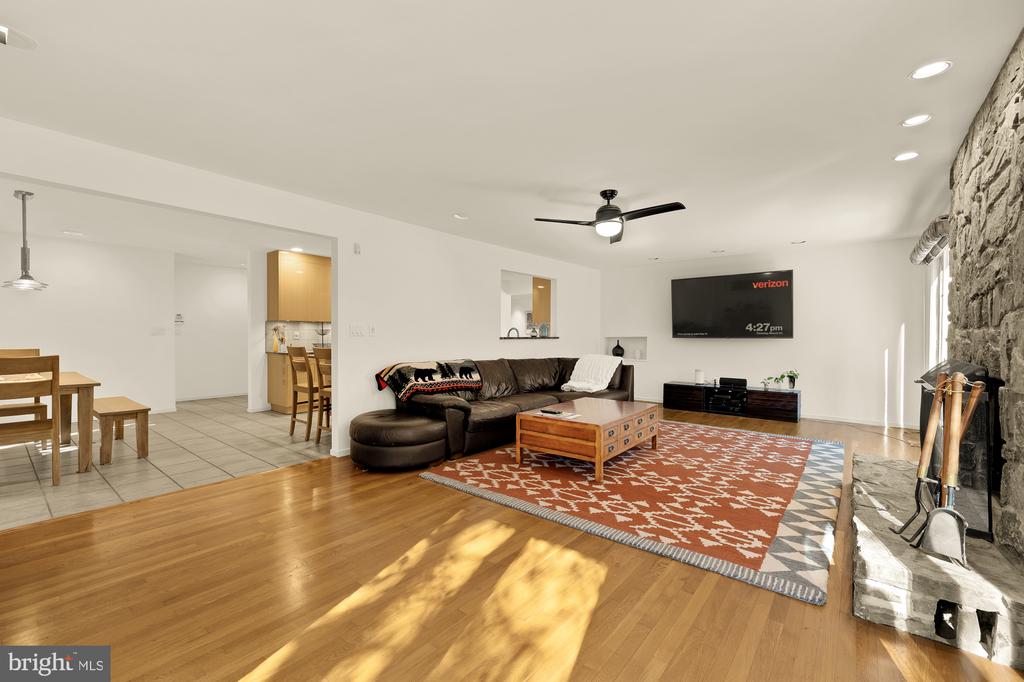 10419 CROSSING CREEK