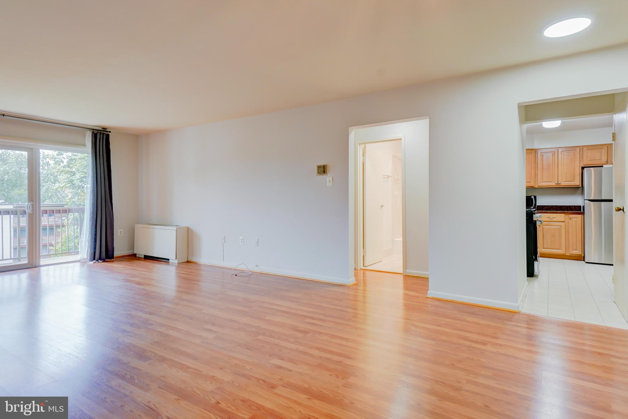 7400 LAKEVIEW DRIVE 405