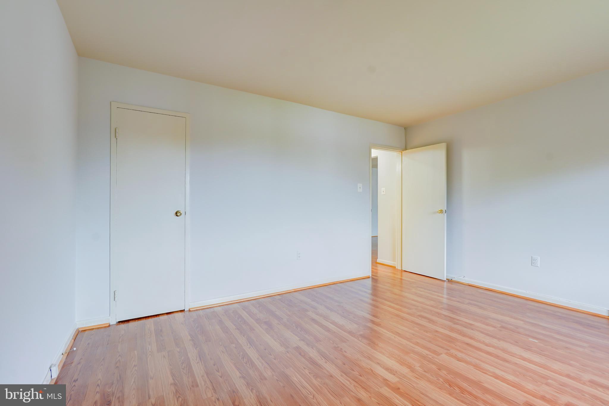 7400 LAKEVIEW DRIVE 405