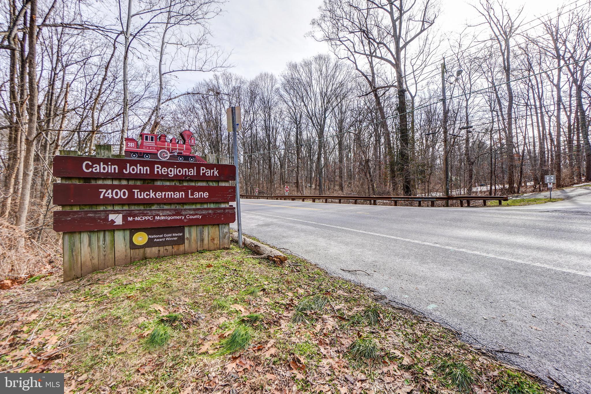 7400 LAKEVIEW DRIVE 405