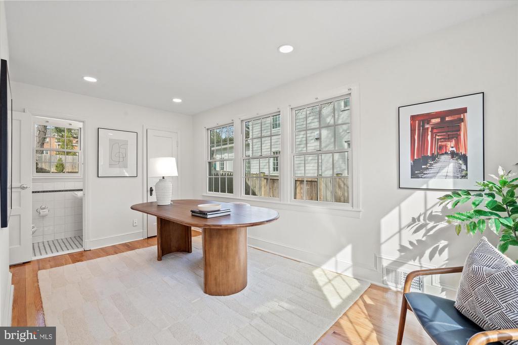 3107 CUMMINGS LANE