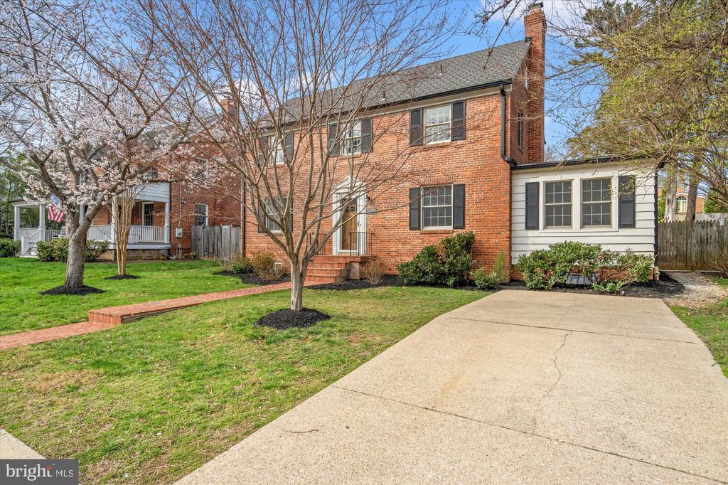 3107 CUMMINGS LANE